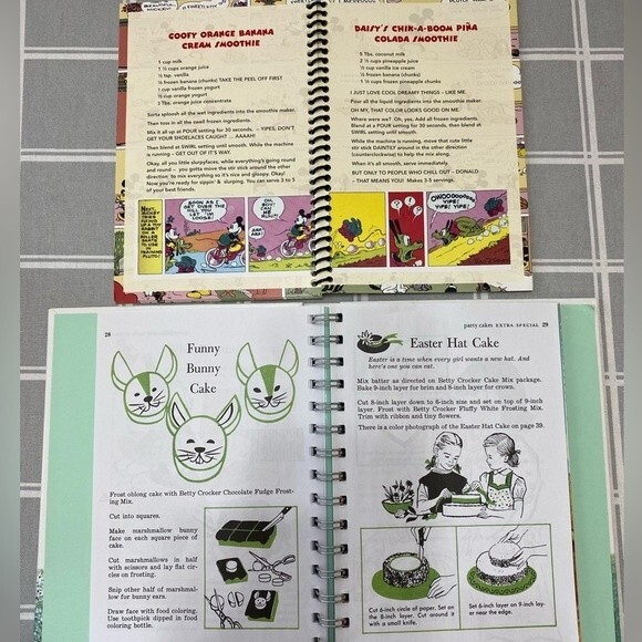 Betty Crockers Cook Book for Boys & Girls Disney A Groovy Smoothie Recipe Book - Picture 3 of 6